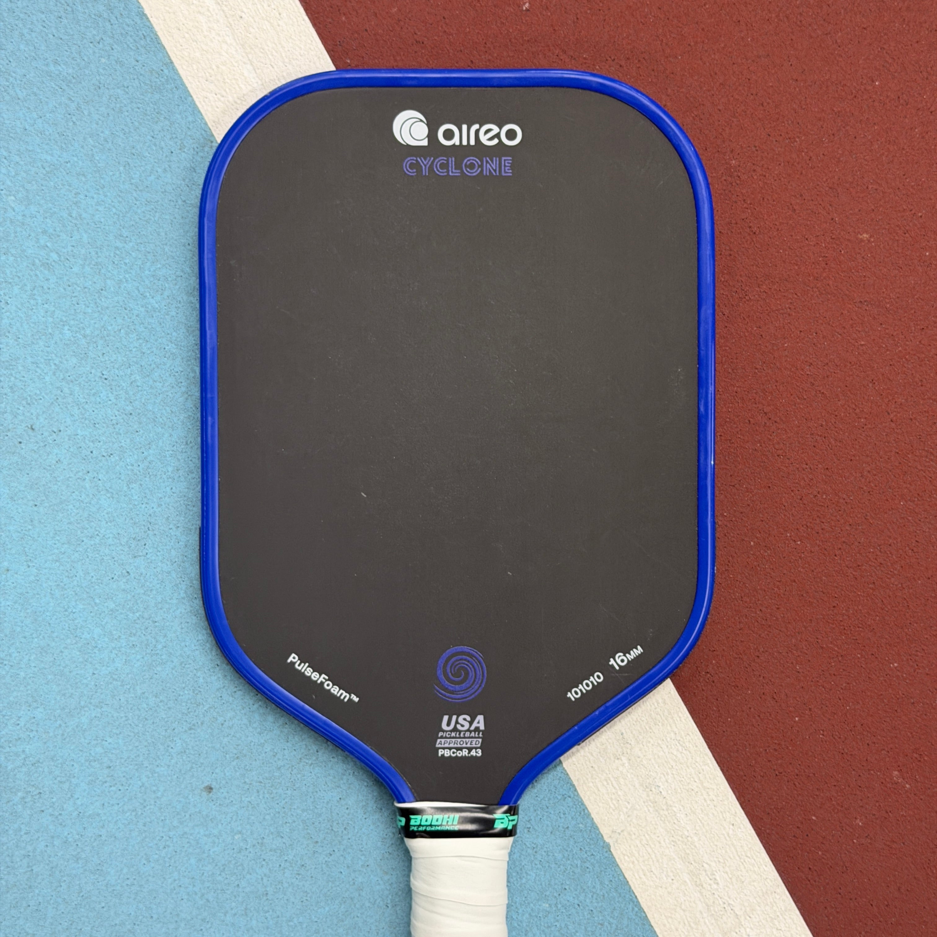Aireo Cyclone Elongated Foam Core Pickleball Paddle Blue - Used