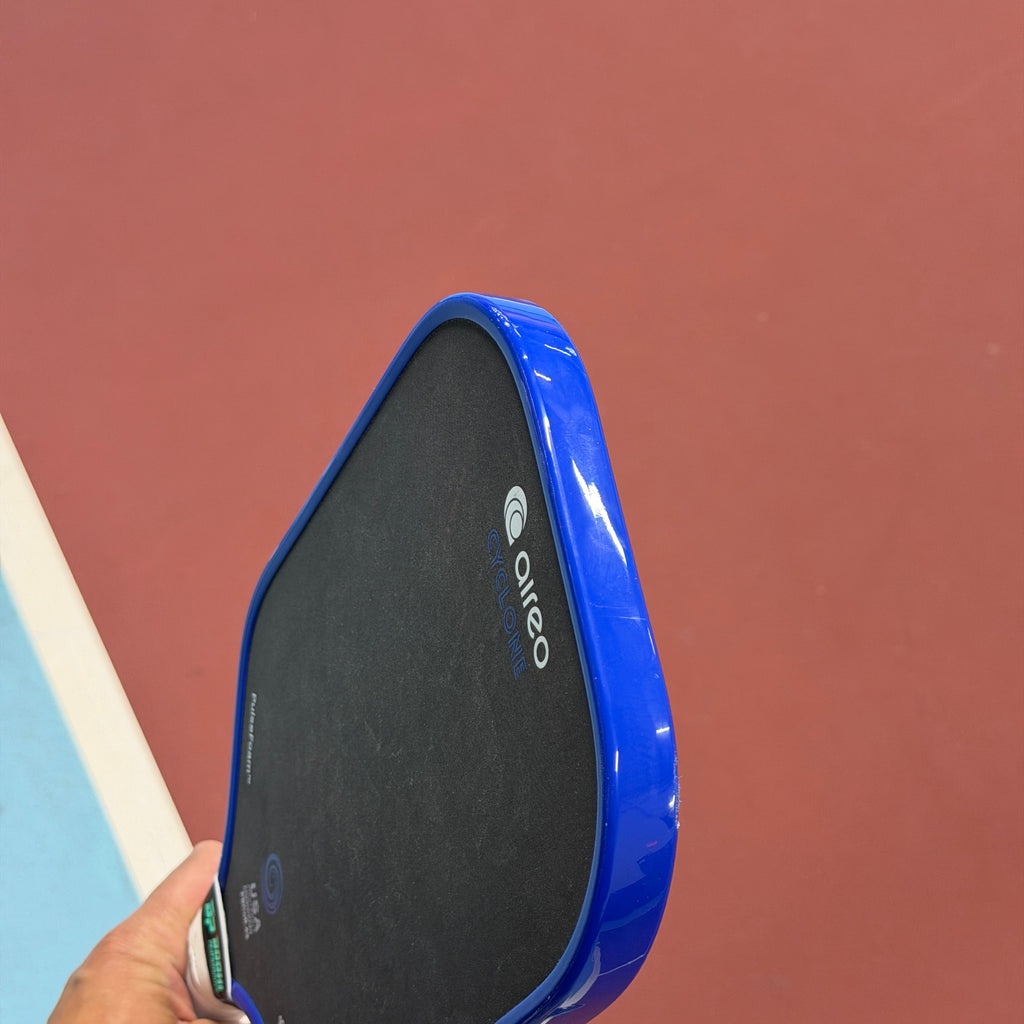 Aireo Cyclone Elongated Foam Core Pickleball Paddle Blue - Used