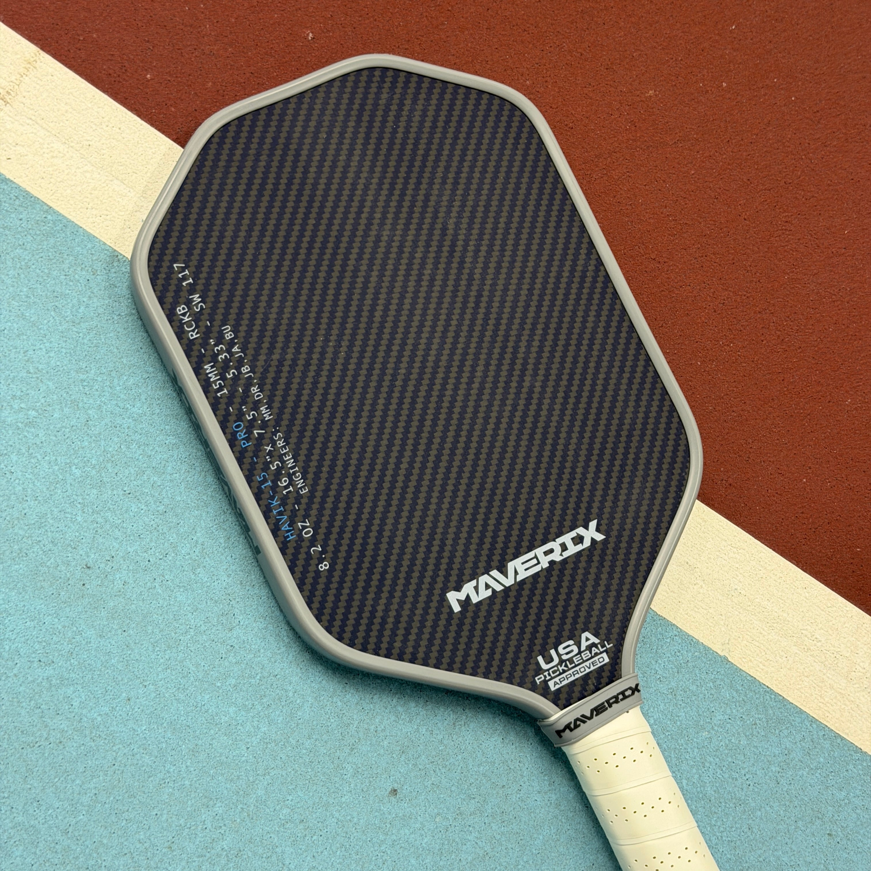 Maverix Havik 15 Pro Elongated Pickleball Paddle