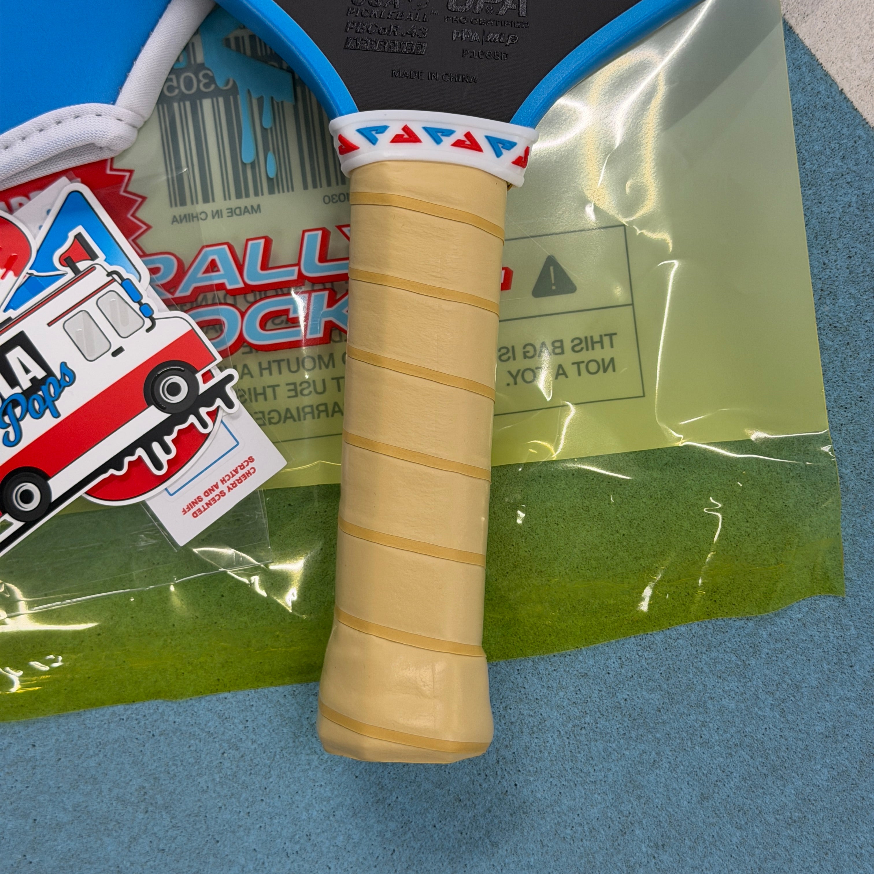 Joola Pro V Perseus Elongated Pickleball Paddle - Rally Rocket Edition
